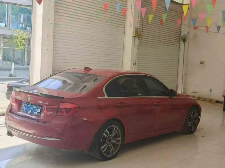 宝马3系 后面外观三