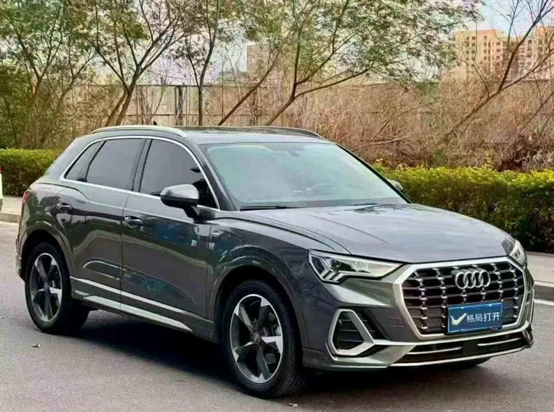 奥迪Q3 正面外观三