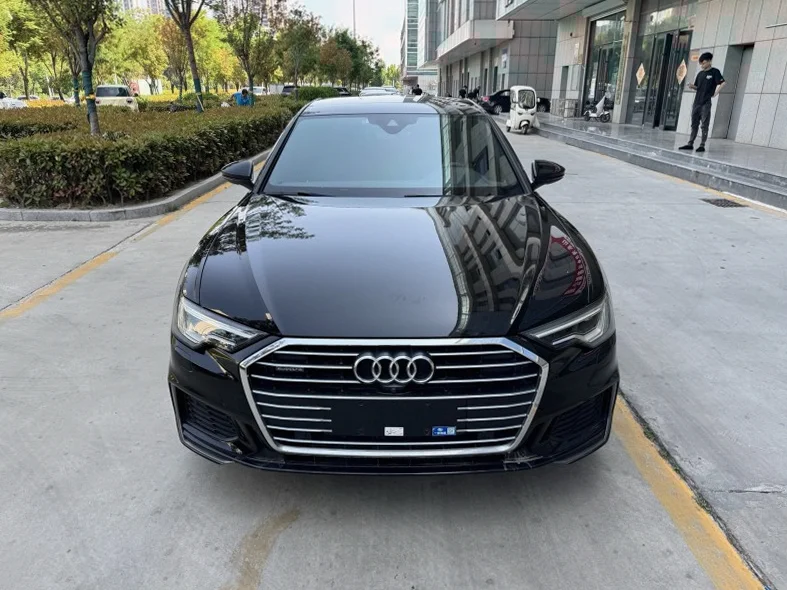 21年奥迪A6L 45TFSI Quattro臻选动感型