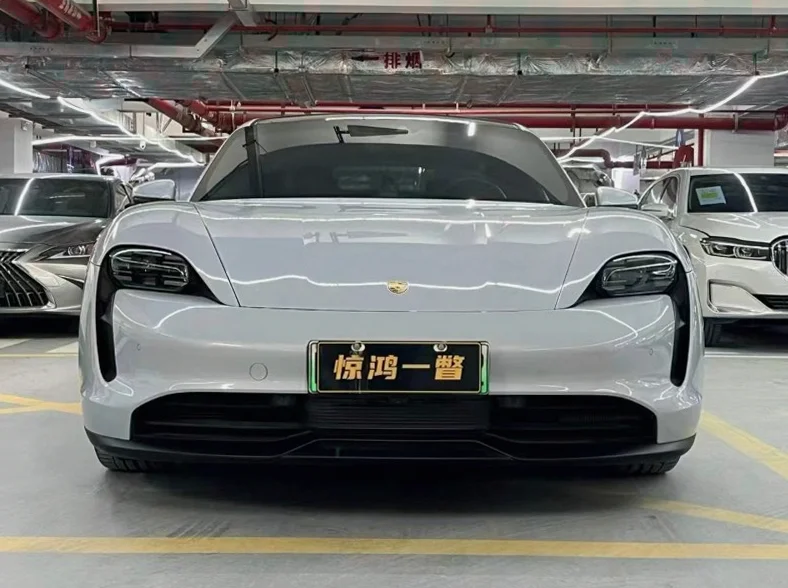 21年保时捷Taycan