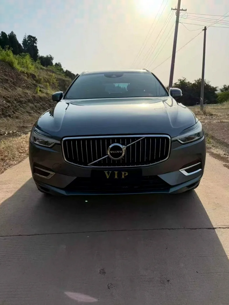 21年沃尔沃XC60 2.0T全时四驱
