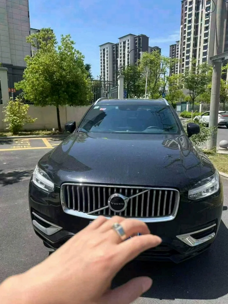 21年沃尔沃XC90 2.0T七座高配