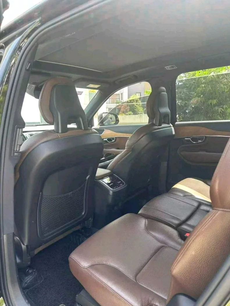 沃尔沃XC90 后面外观三