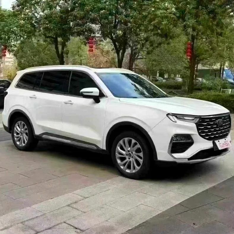 福特领裕 正面外观二