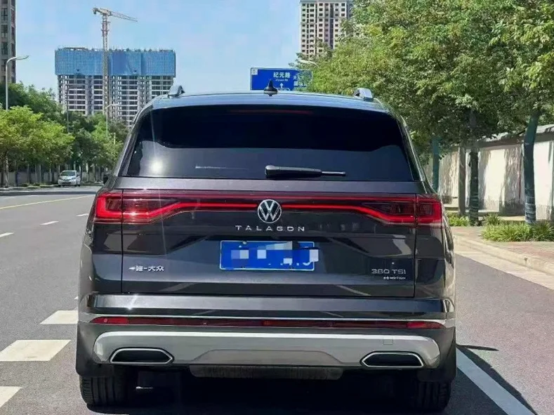 大众揽巡 驾驶室