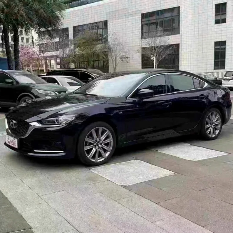 马自达阿特兹 正面外观三