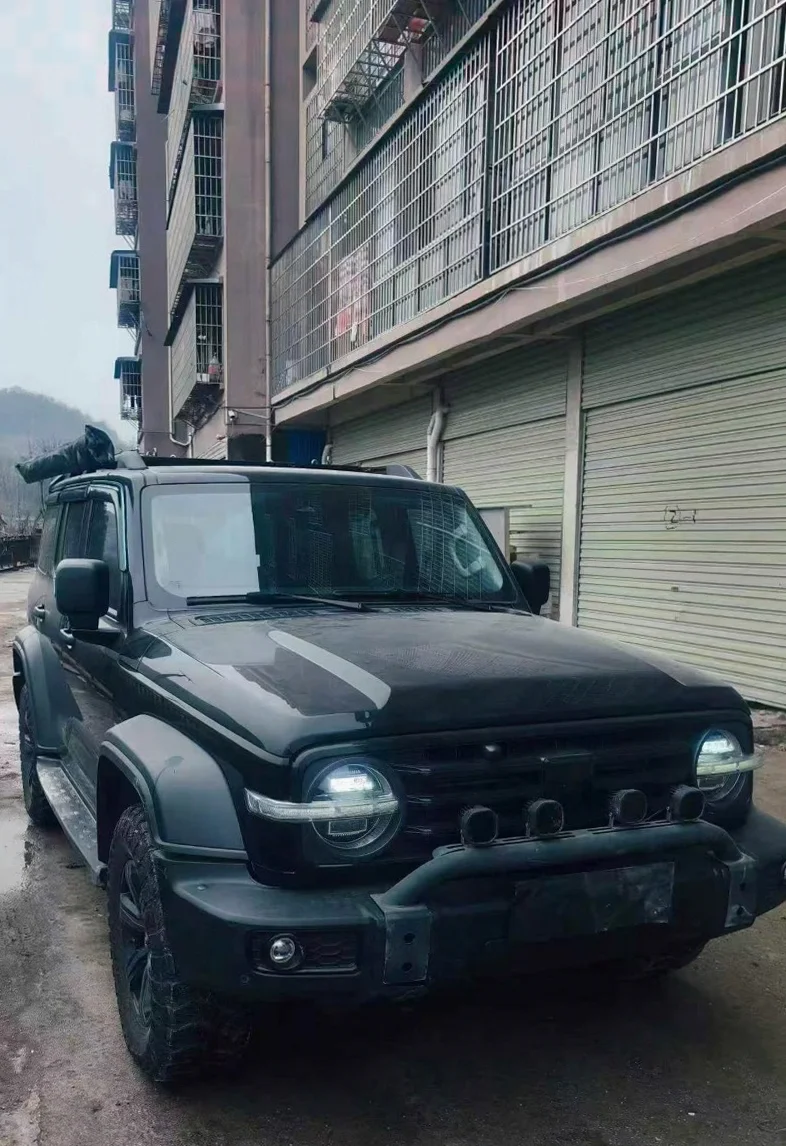 长城汽车坦克 正面外观二