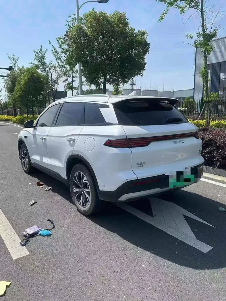 比亚迪宋 内饰前排