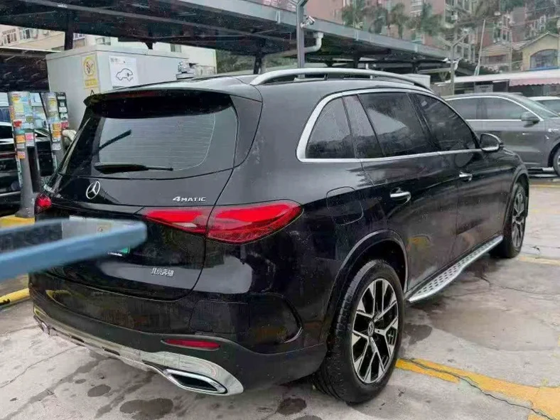 奔驰GLC 内饰前排