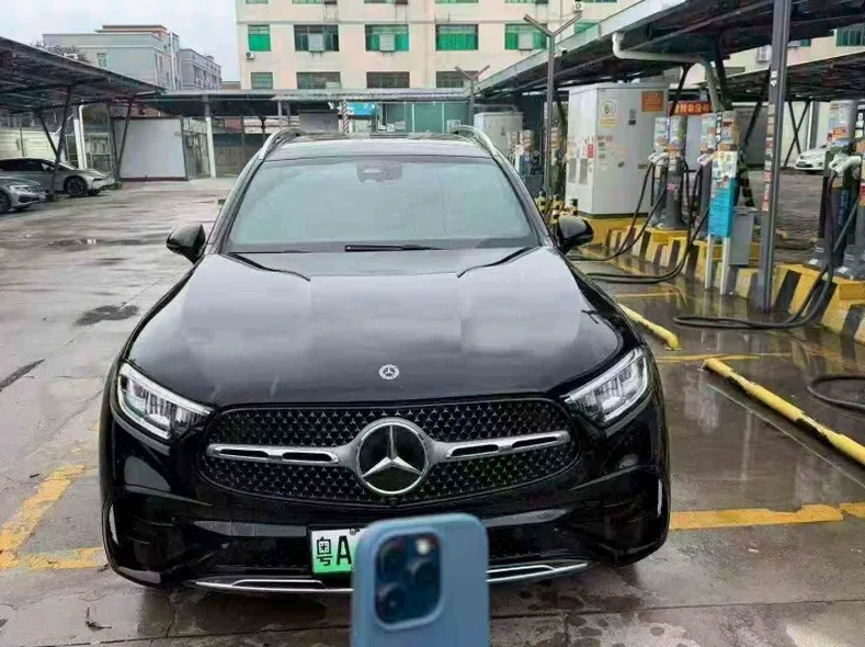 25年奔驰GLC350e 插混四驱