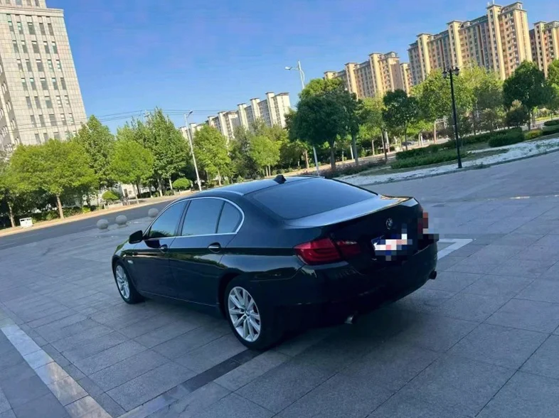 宝马5系 内饰前排