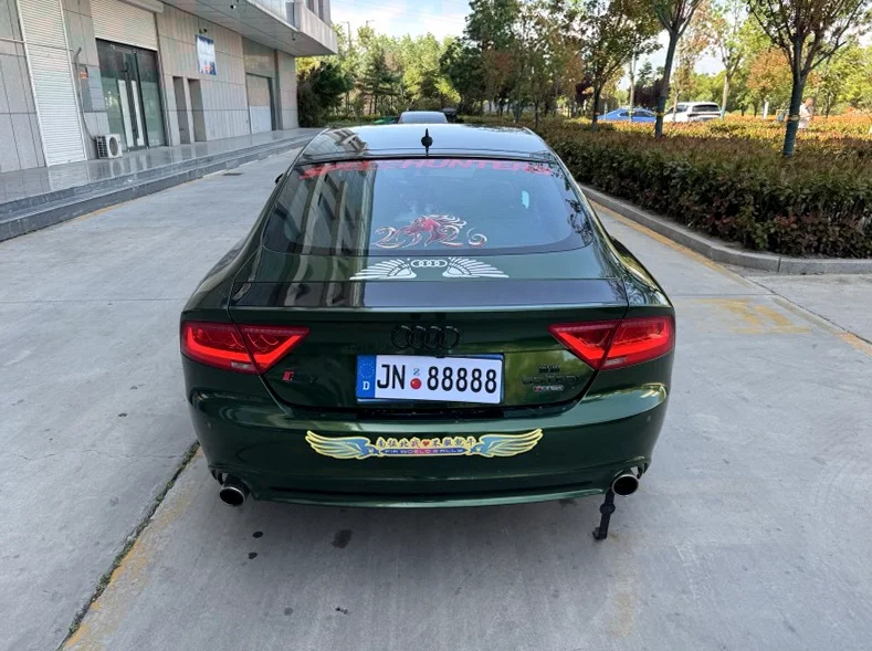 奥迪A7L 正面外观三