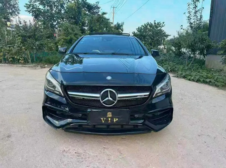17年奔驰AMG CLA45