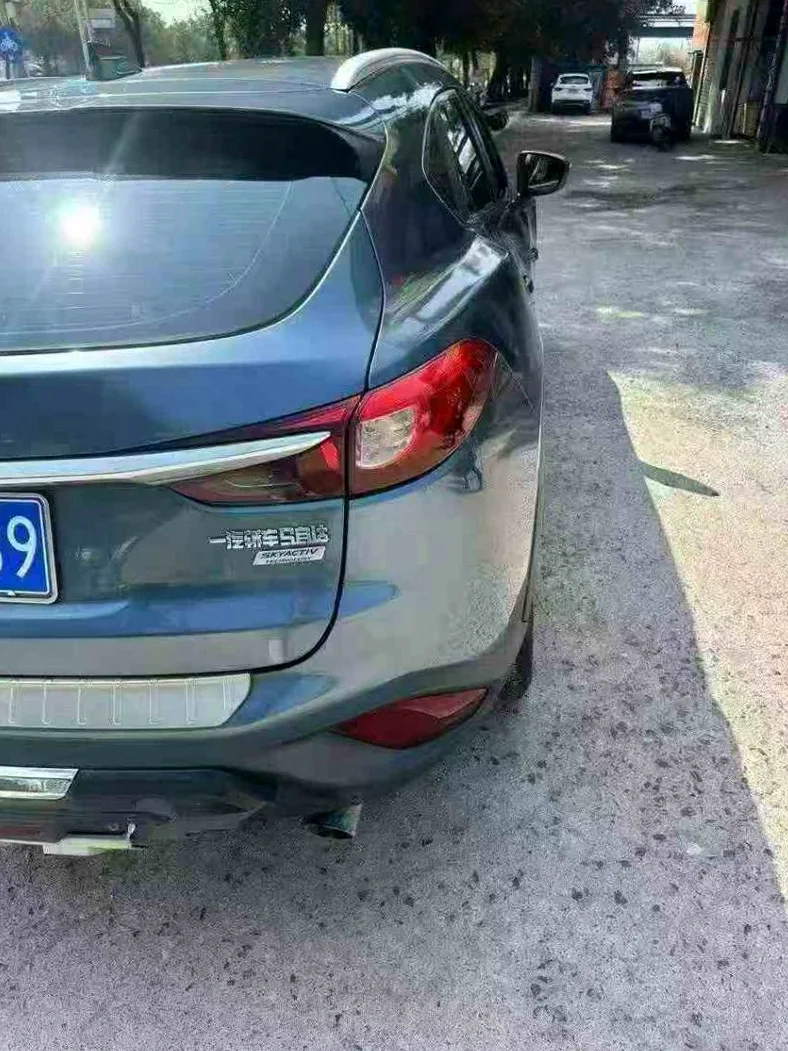 马自达CX-4 后面外观三