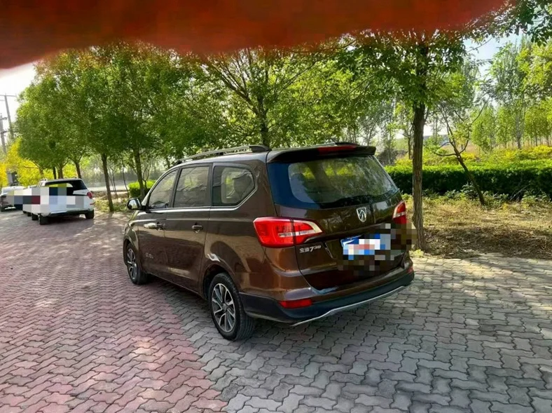 宝骏730 后面外观二