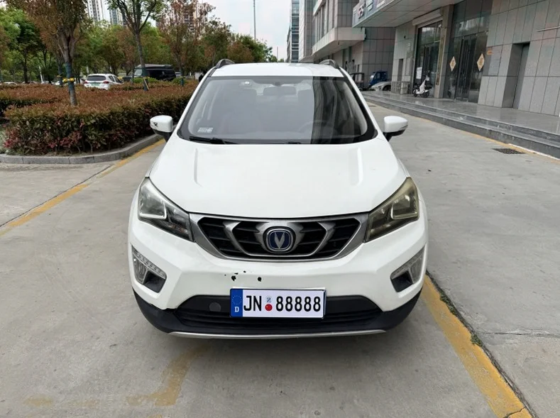 19年长安CS15 1.5L自动豪华版