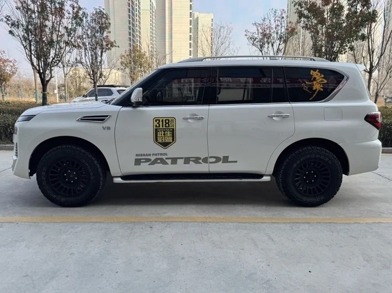 日产途乐 后面外观三