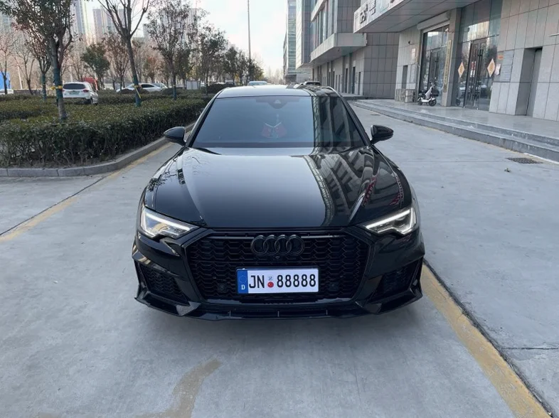 23年奥迪A6L 2.0T臻选动感型