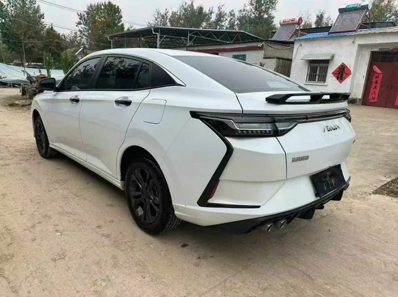 东风奕炫 后面外观三