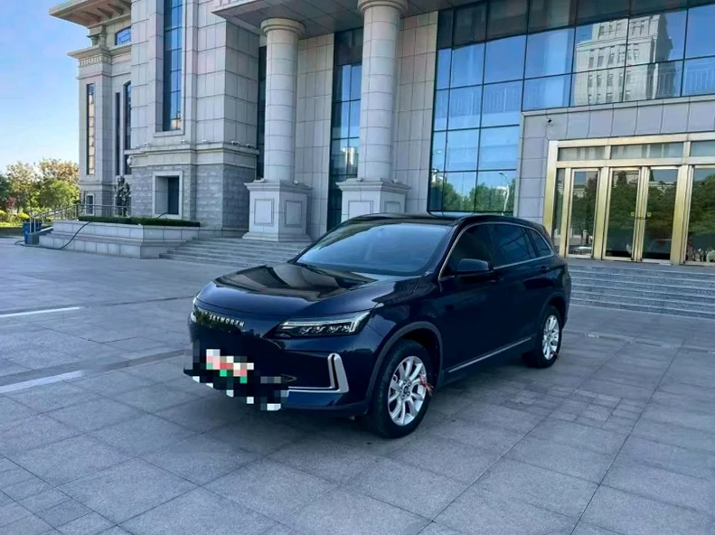 创维EV6 正面外观二