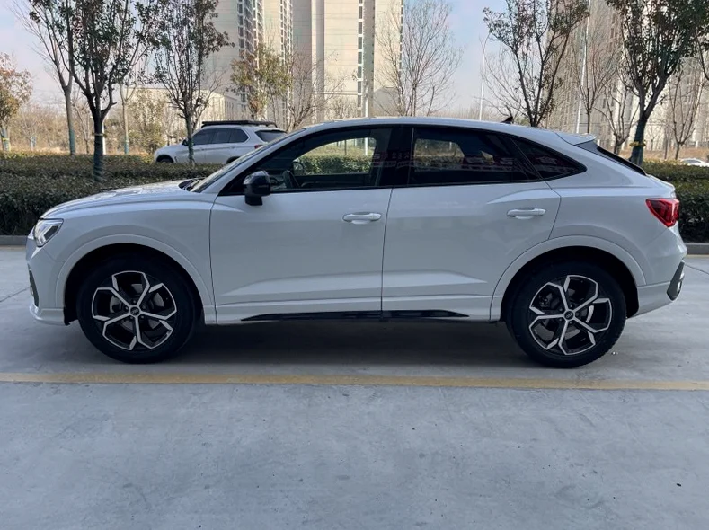 奥迪Q3 后面外观三