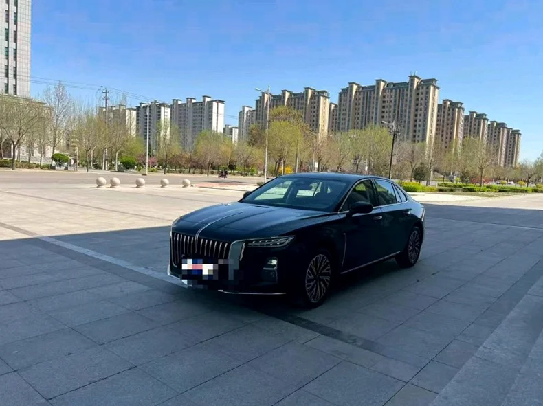 红旗H5 正面外观三