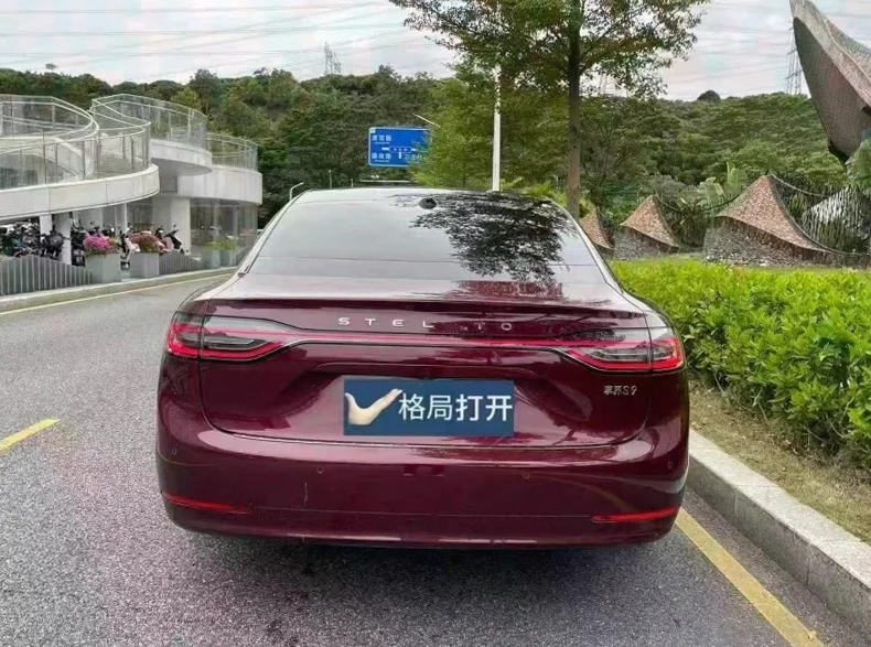 华为智选享界 驾驶室