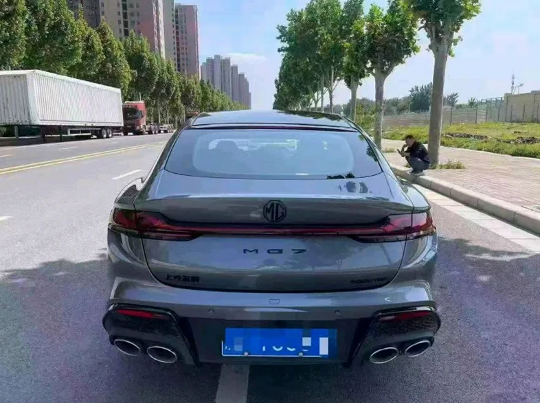 名爵7 驾驶室