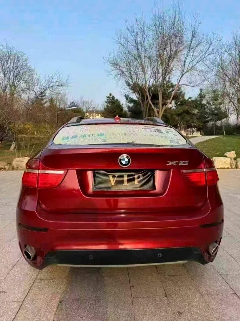 宝马X6 驾驶室