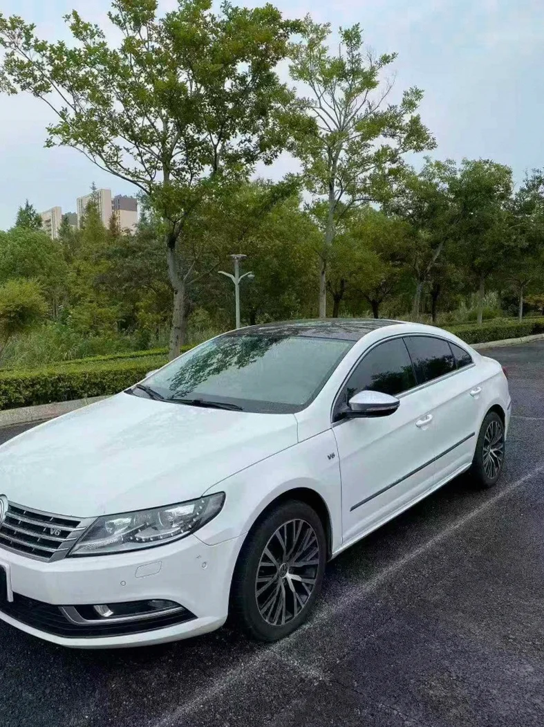 大众CC 正面外观三