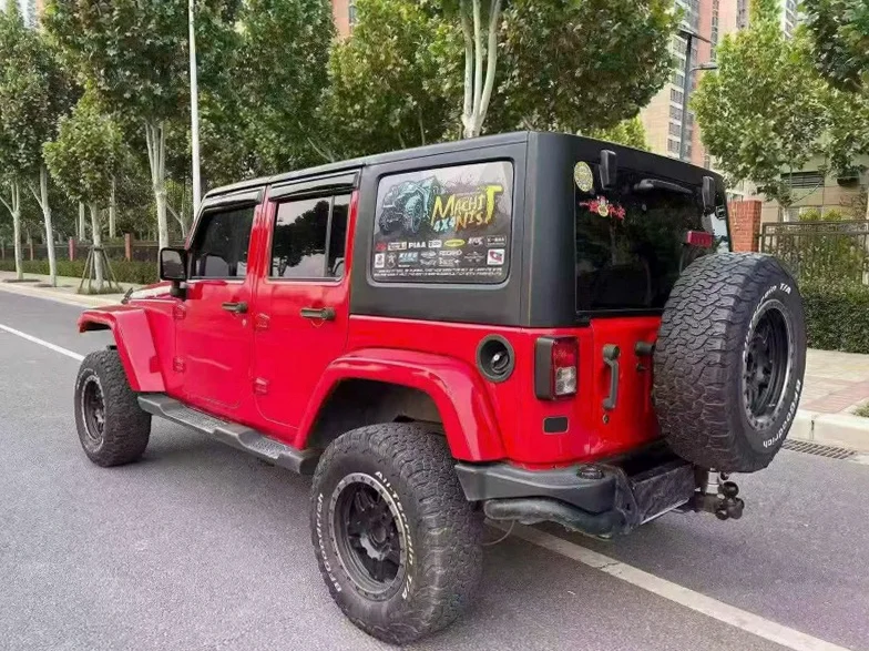 Jeep牧马人 驾驶室