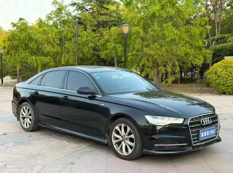 奥迪A6L 正面外观三