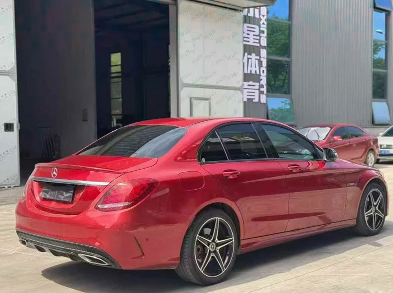 奔驰C 后面外观二