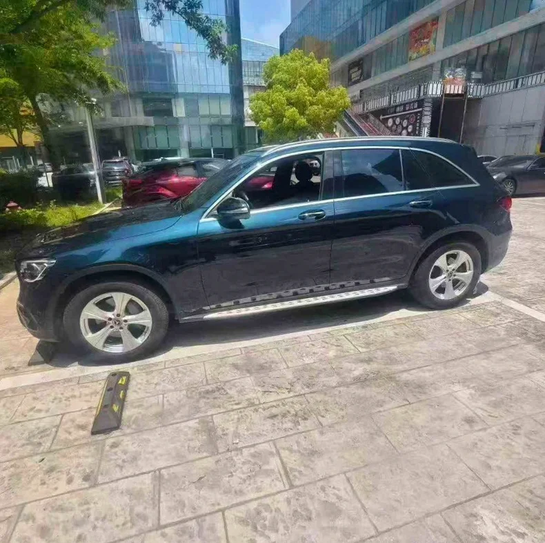 奔驰GLC 正面外观二