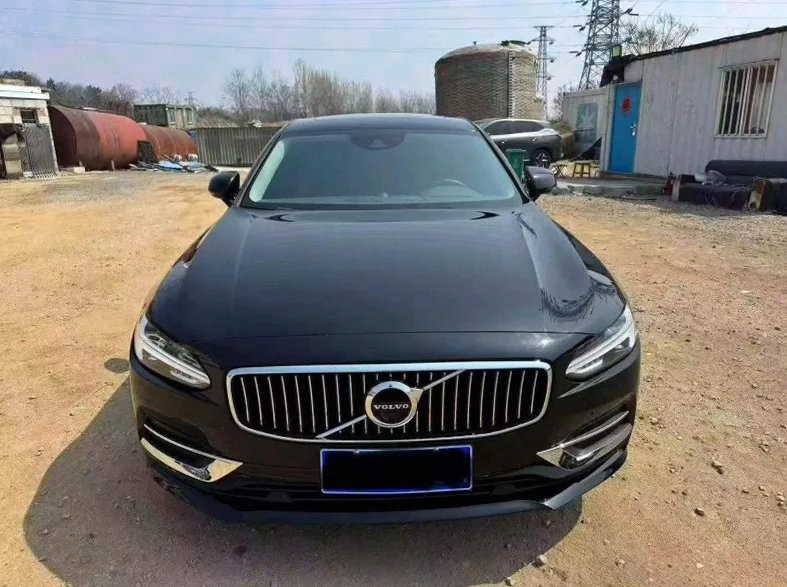 2020年沃尔沃S90