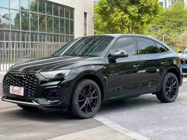 奥迪Q5 正面外观三
