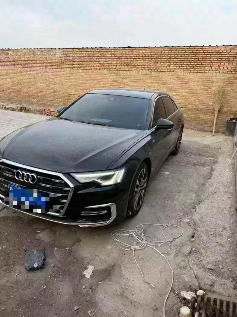 奥迪A6L 正面外观二