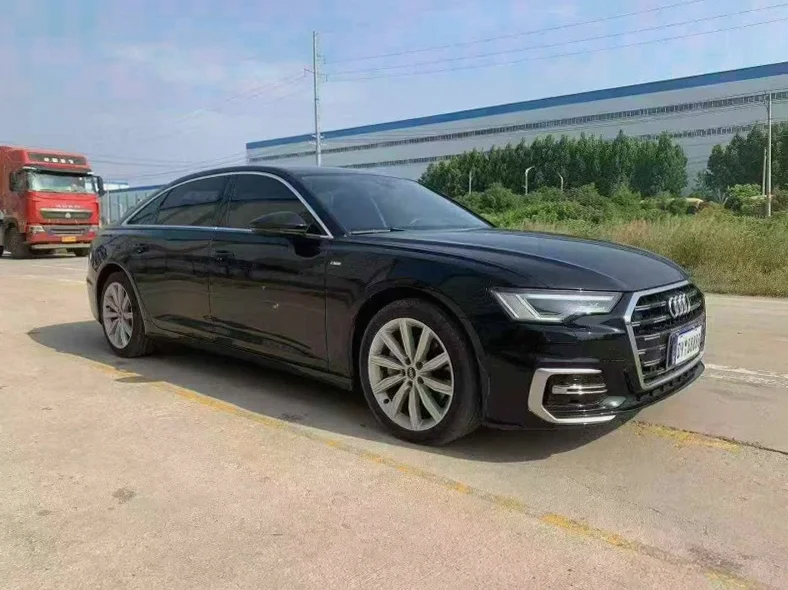 奥迪A6L 正面外观二