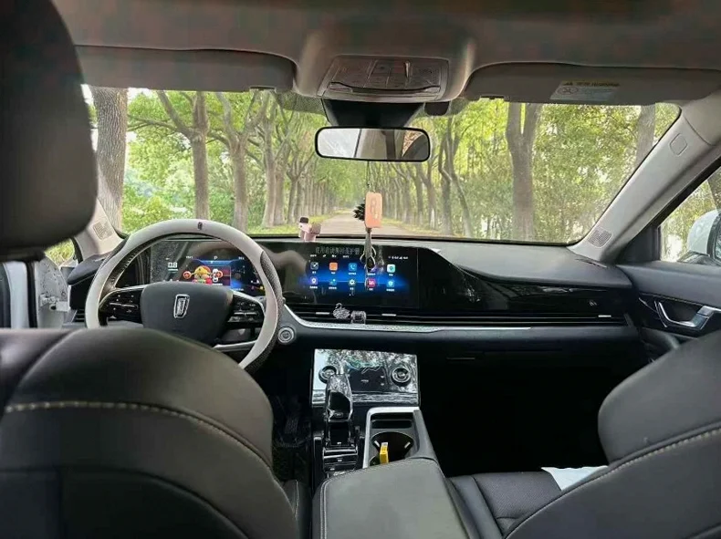 奔腾B70 后面外观一