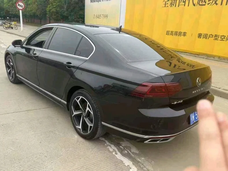 大众迈腾 后面外观一