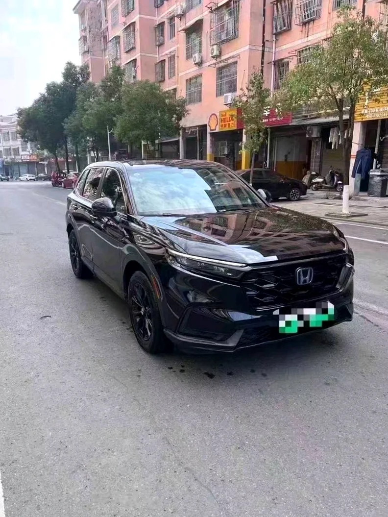 本田CRV 正面外观二