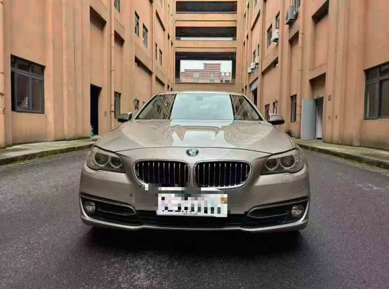 15年宝马525Li 高配