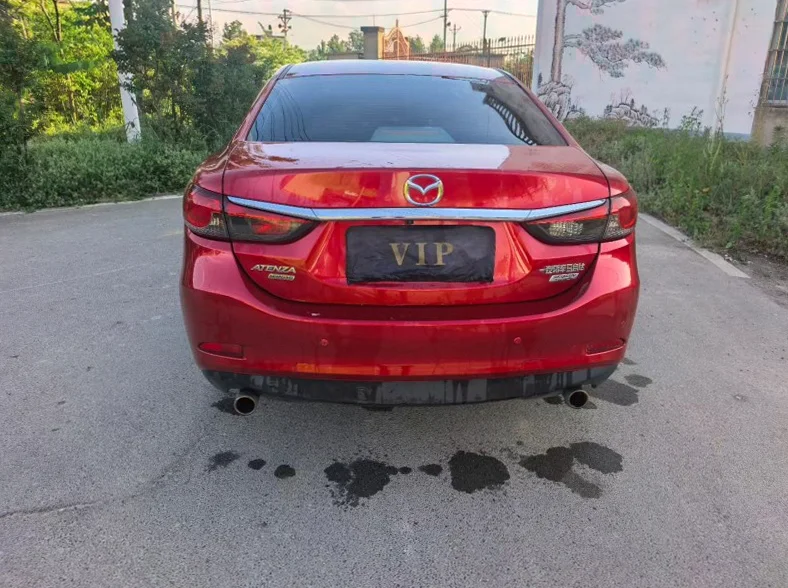 马自达阿特兹 驾驶室