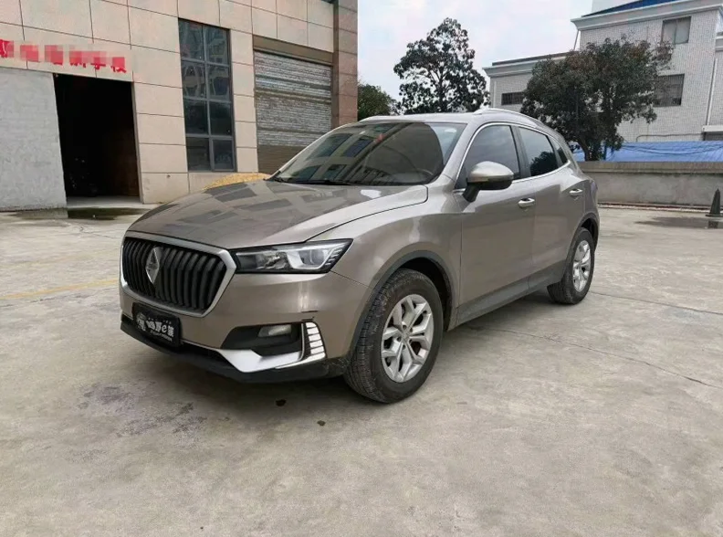 宝沃BX5 正面外观二