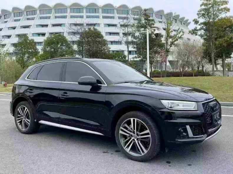 奥迪Q5 正面外观二