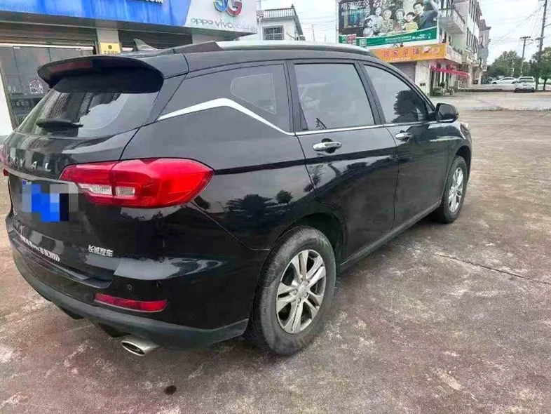 哈弗M6 内饰前排