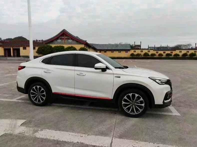 长安汽车CS85 后面外观二