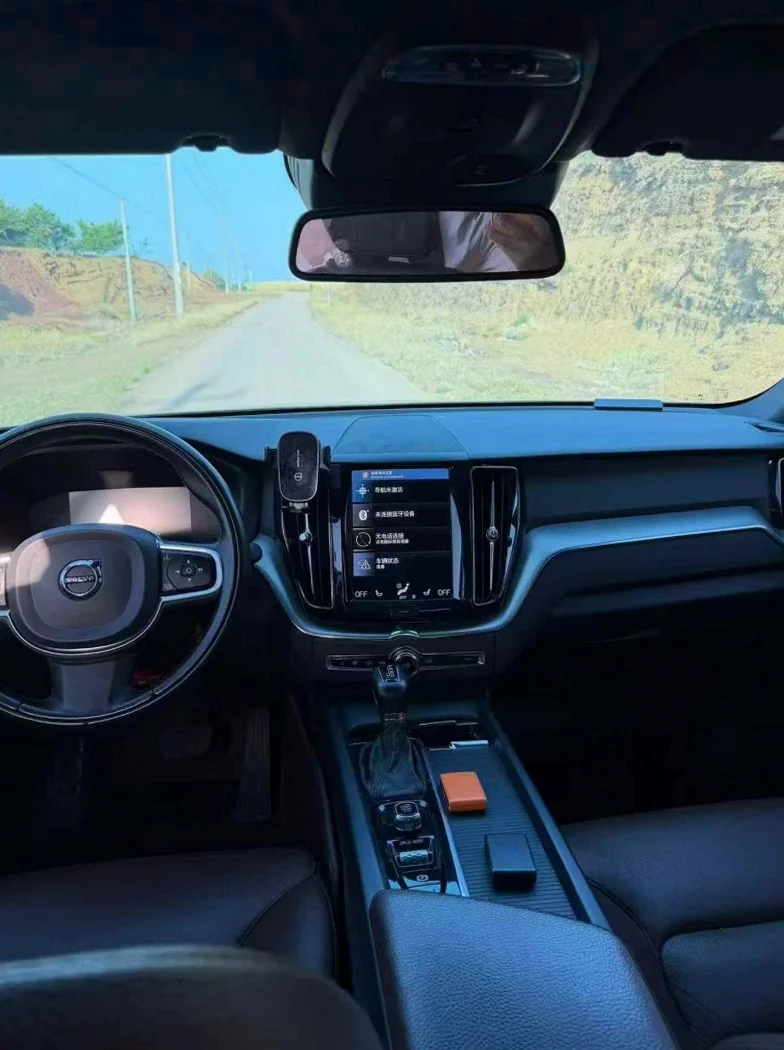 沃尔沃XC60 后面外观一