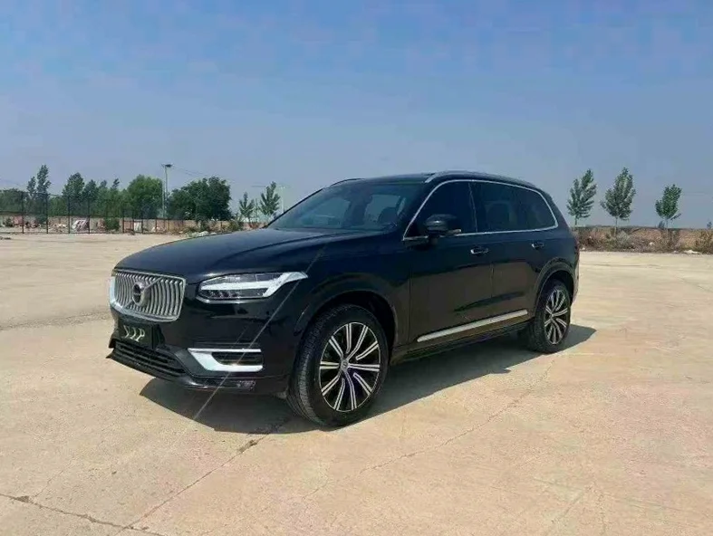 沃尔沃XC90 正面外观三