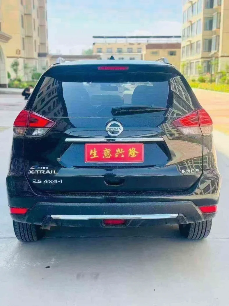 日产奇骏 驾驶室